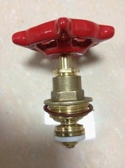 Forged Brass Gate Valves Wheel Hand  1/2 In - 2 In Female Thread Cut Off Valves